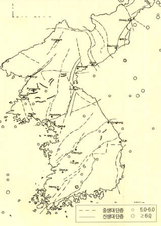 (그림2)규모5이상의 지진분포(1800-1995)