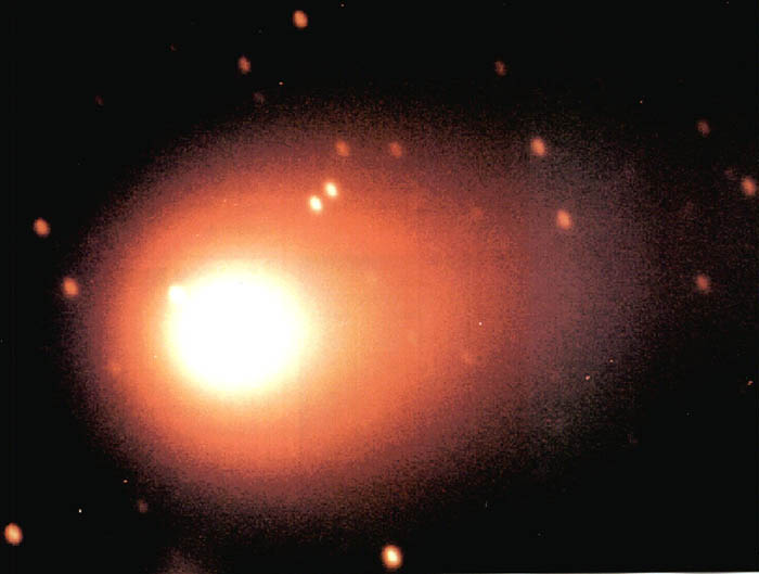 (사진1)보현산 천문대에서 찍은 햐쿠다케혜성(1996.3.7)