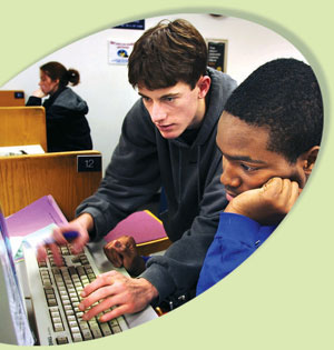 컴퓨터로 수업을 받는다고 긴장을 늦추는 학생을 위해 수업에 집중할 수 있는 교육 소프트웨어가 개발됐다.