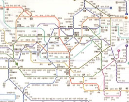 복잡한 지하철 노선을 누구나 알아보기 쉽게 전달해 주는 노선도도 추상화 능력이 발휘된 결과다.