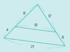 작은 삼각형과 큰 삼각형에서 세 각의 크기가 같고 변의 길이는 각각 8, 18, 12와 12, 27, 18입니다.